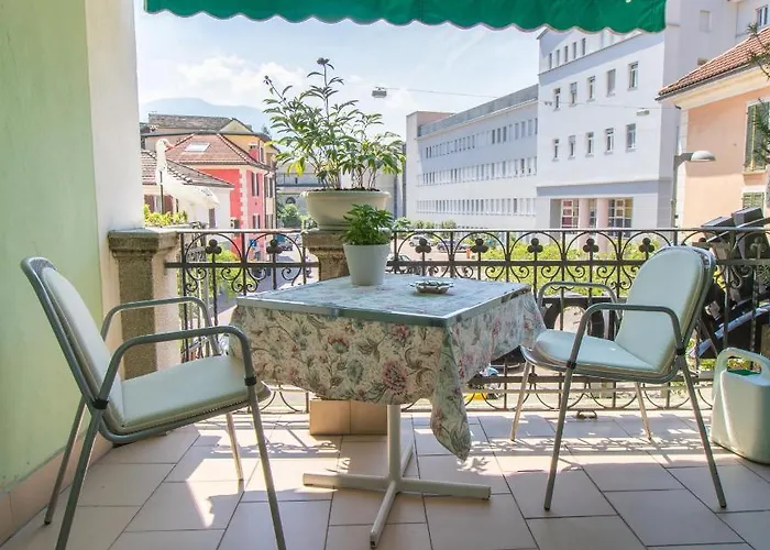 Hotel Corona Hotel *